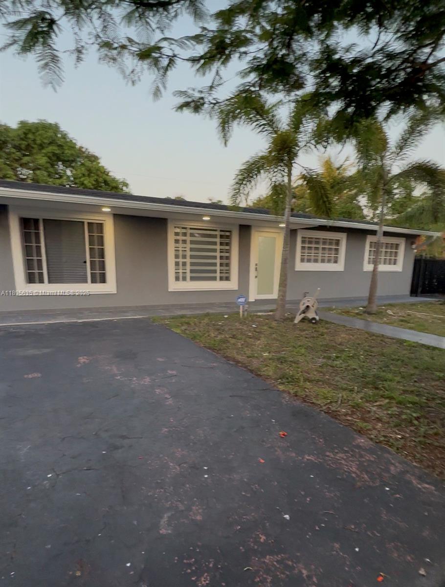 CAROL CITY 3RD ADDN - Residential