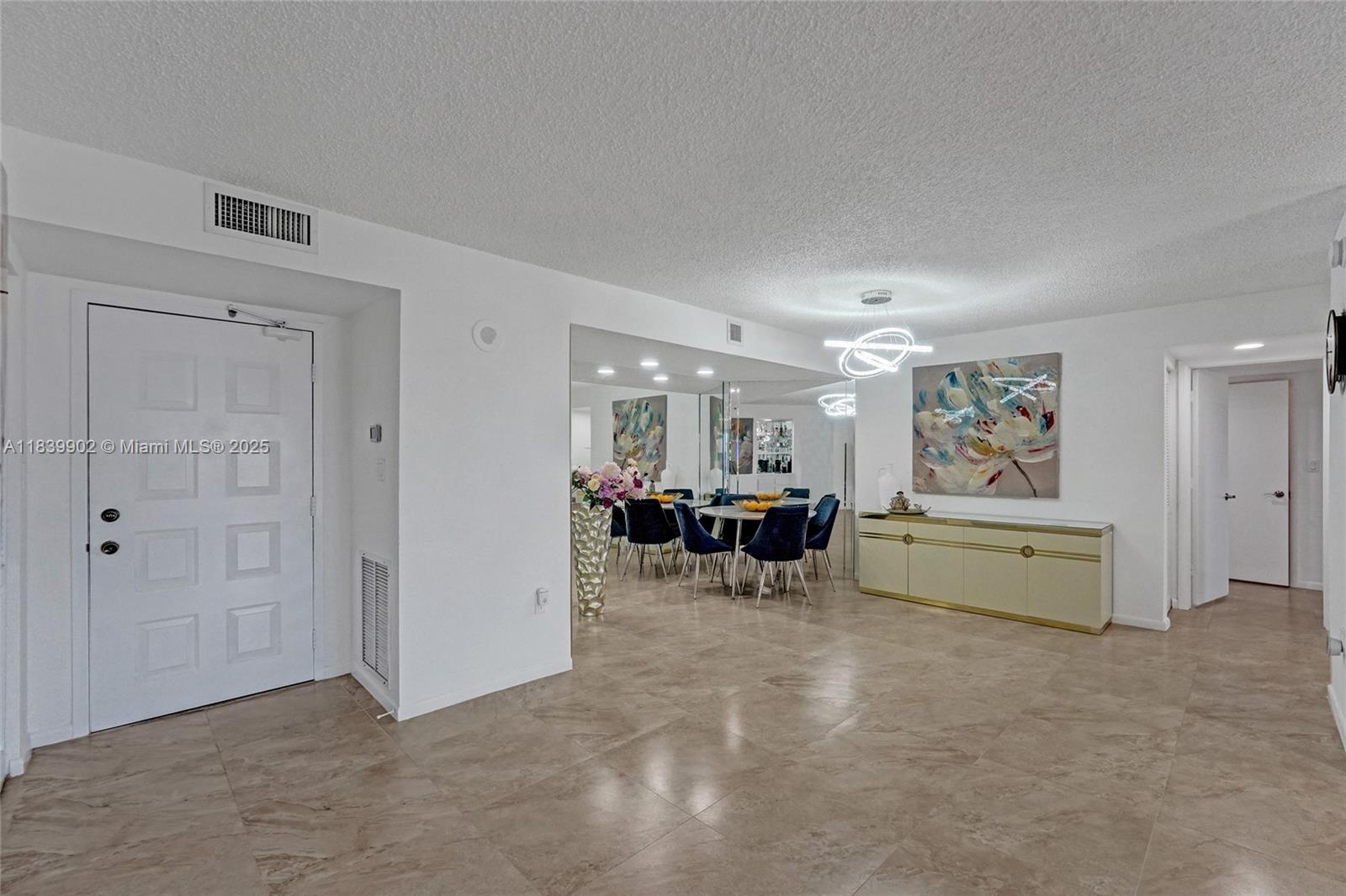 1201 S Ocean Dr 904N