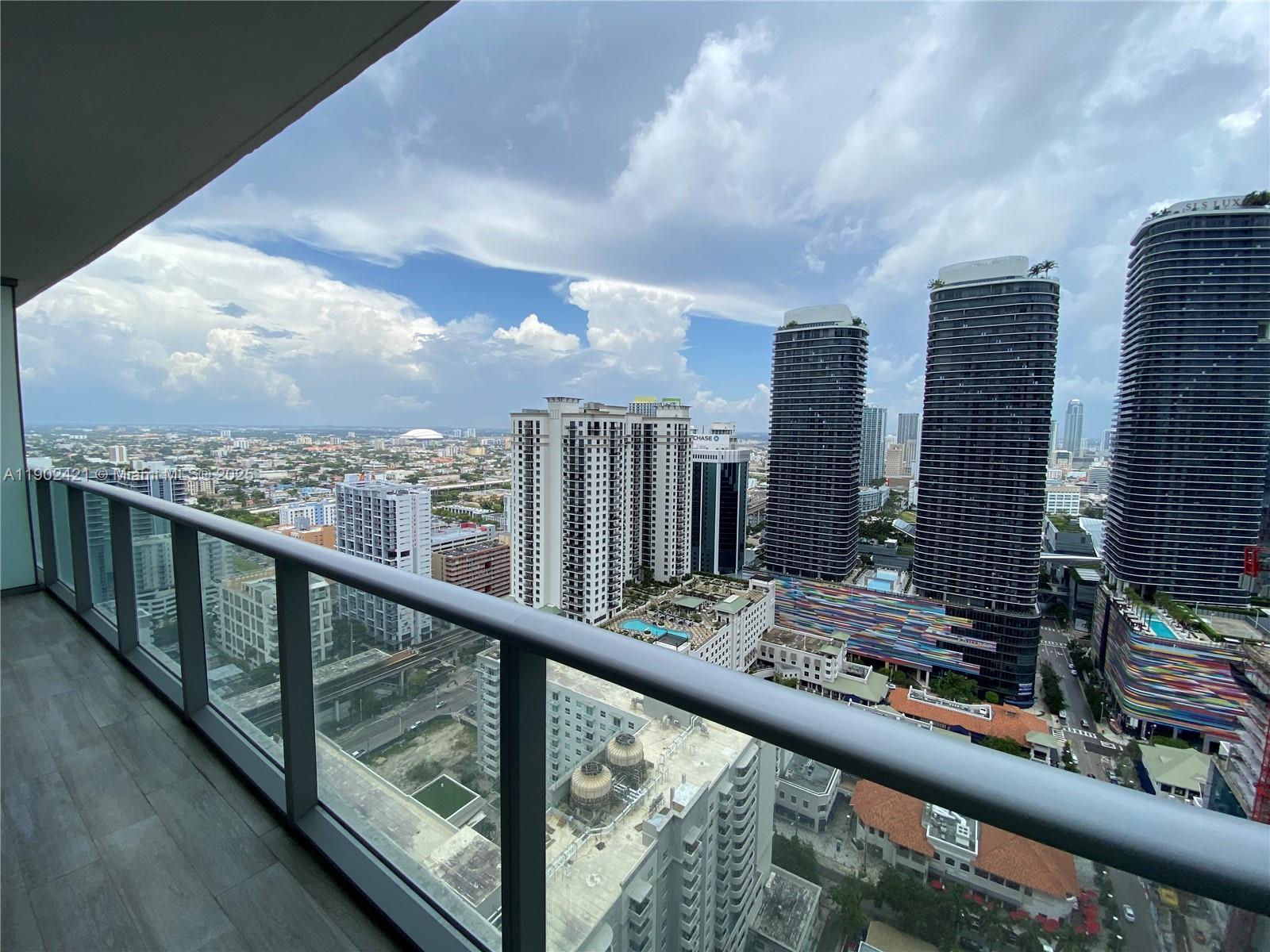 1100 MILLECENTO RESIDENCE - Residential Lease