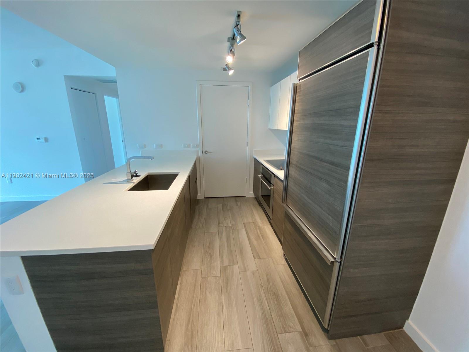 1100 S Miami Ave 3408