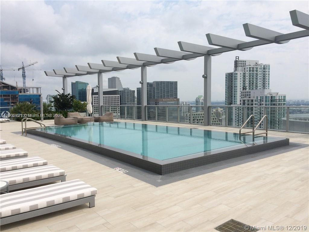 1100 MILLECENTO RESIDENCE - Residential Lease