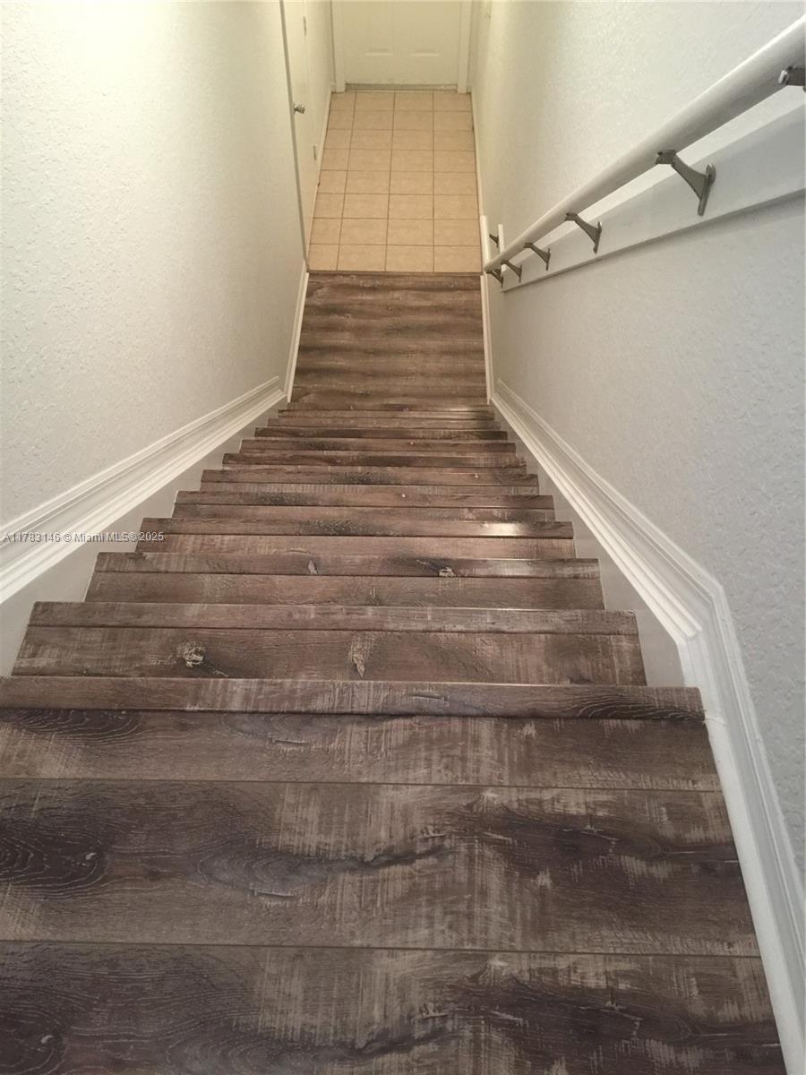 BELMONT AT NORTH LAUDERDA - Residential