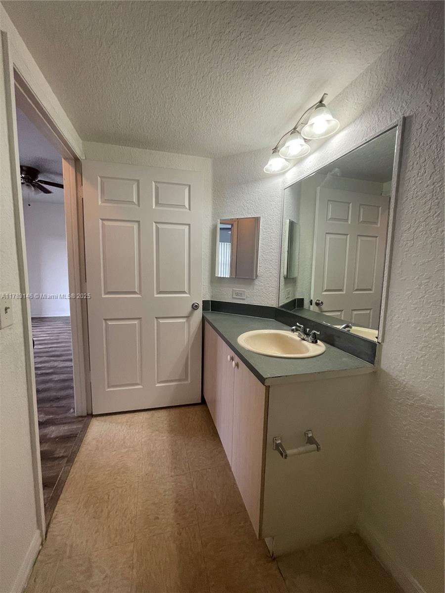 BELMONT AT NORTH LAUDERDA - Residential