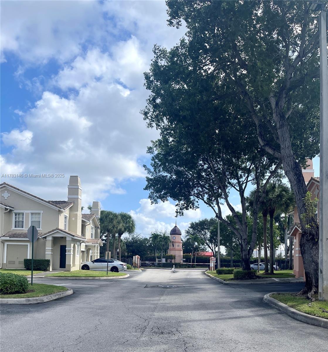 BELMONT AT NORTH LAUDERDA - Residential