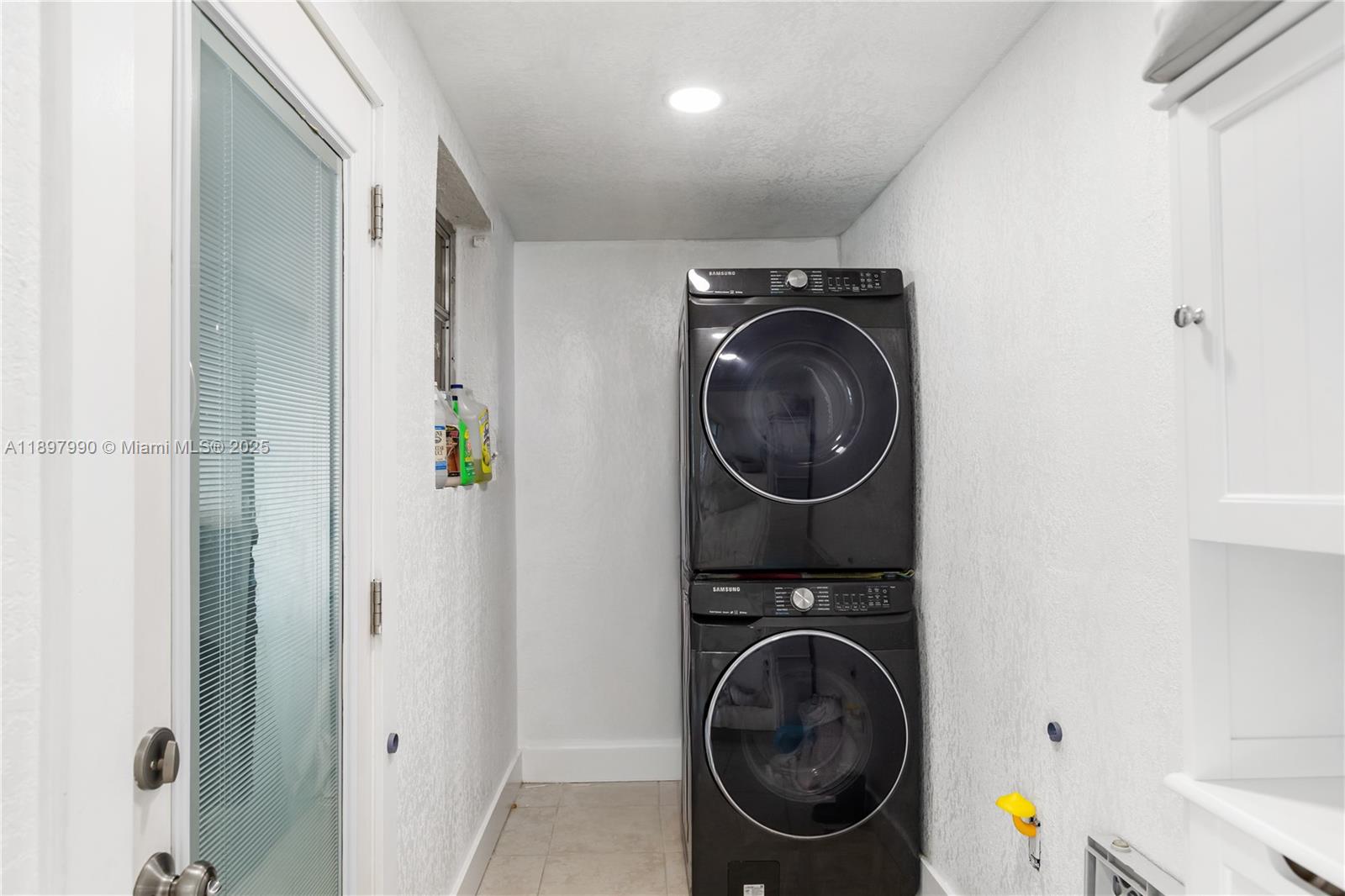 CAROL CITY 2ND ADDN - Residential