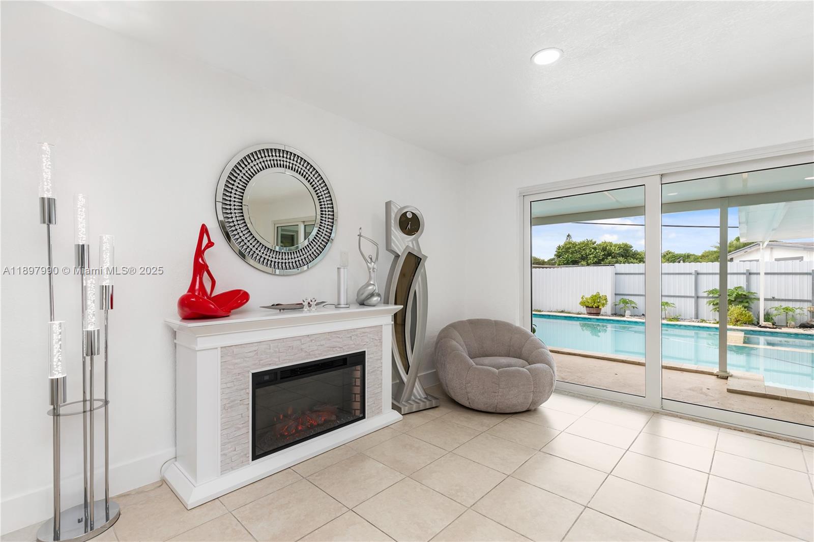 CAROL CITY 2ND ADDN - Residential
