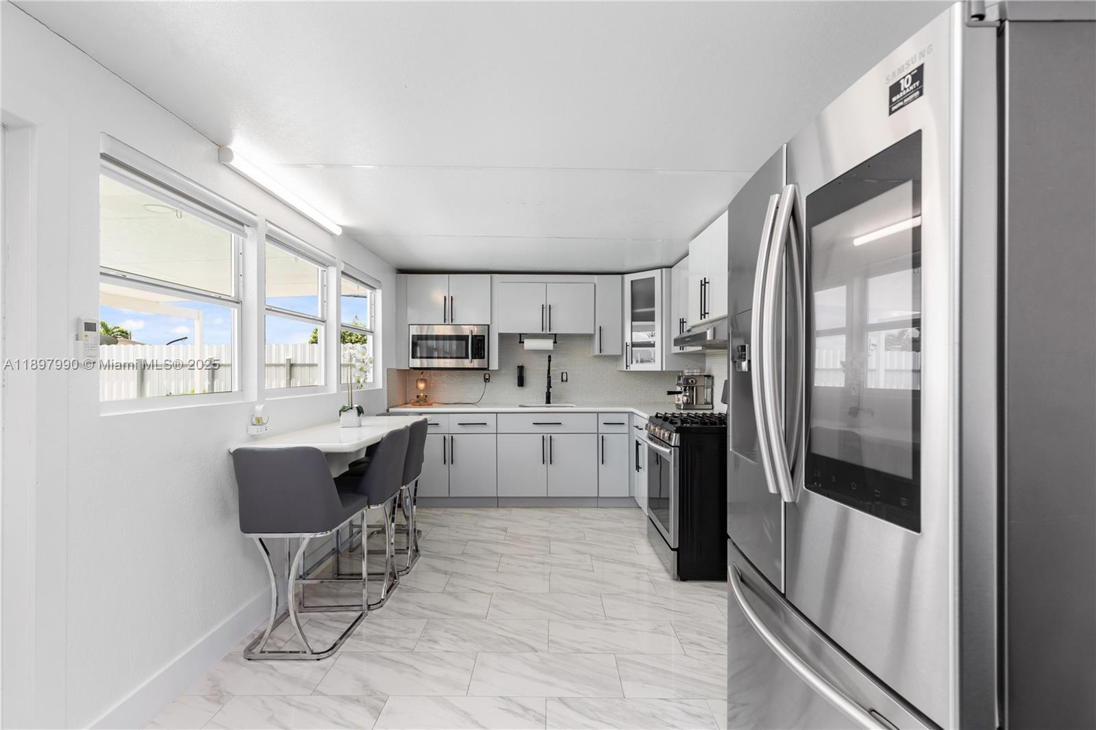 CAROL CITY 2ND ADDN - Residential