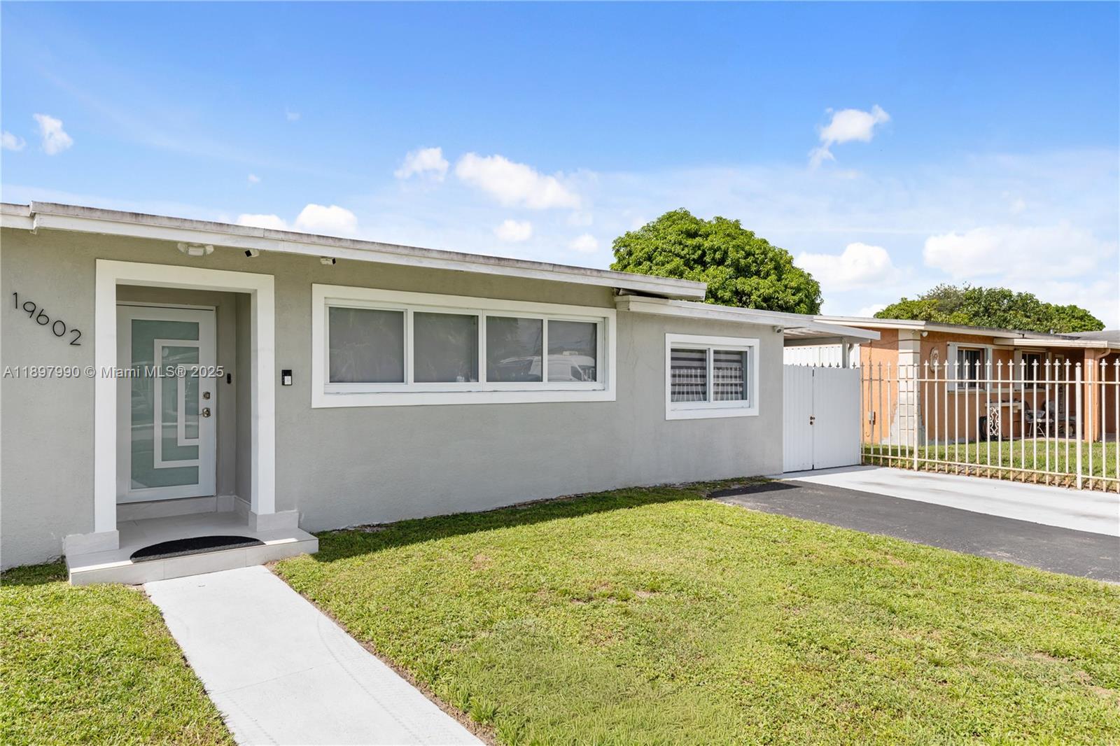 CAROL CITY 2ND ADDN - Residential