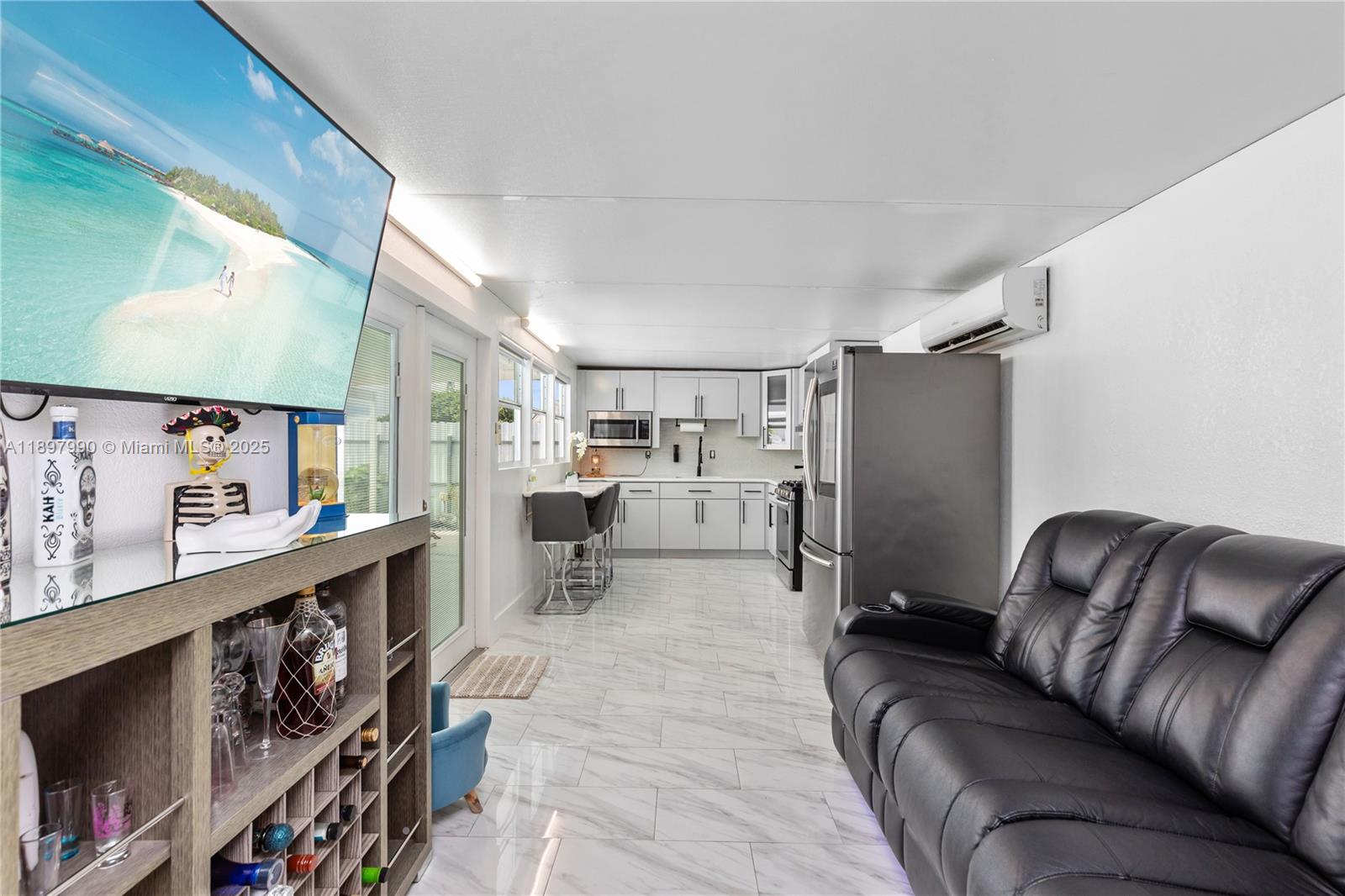 CAROL CITY 2ND ADDN - Residential