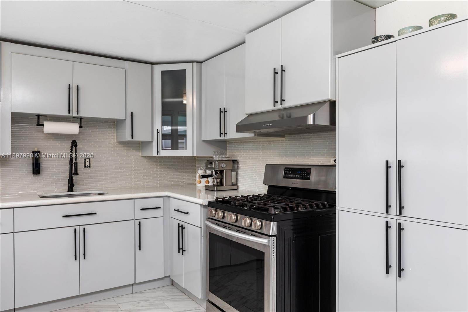 CAROL CITY 2ND ADDN - Residential