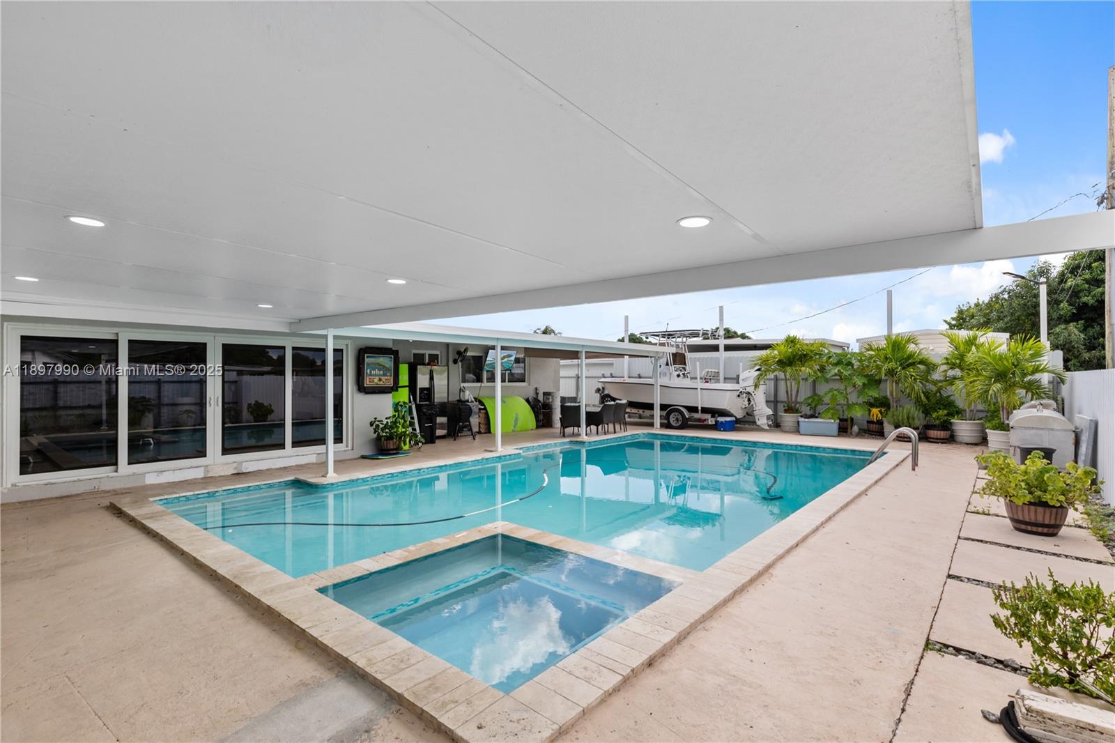 CAROL CITY 2ND ADDN - Residential