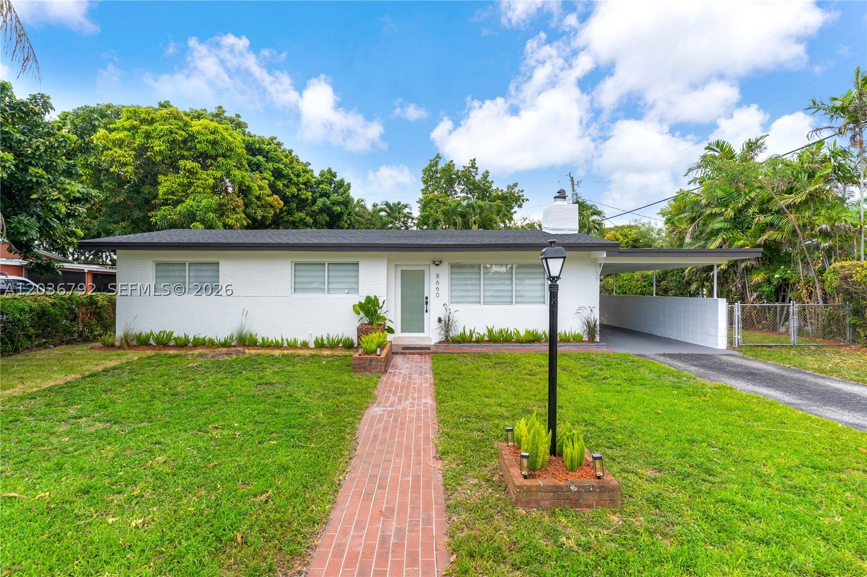 8660 SW 125th Ter - Image 1
