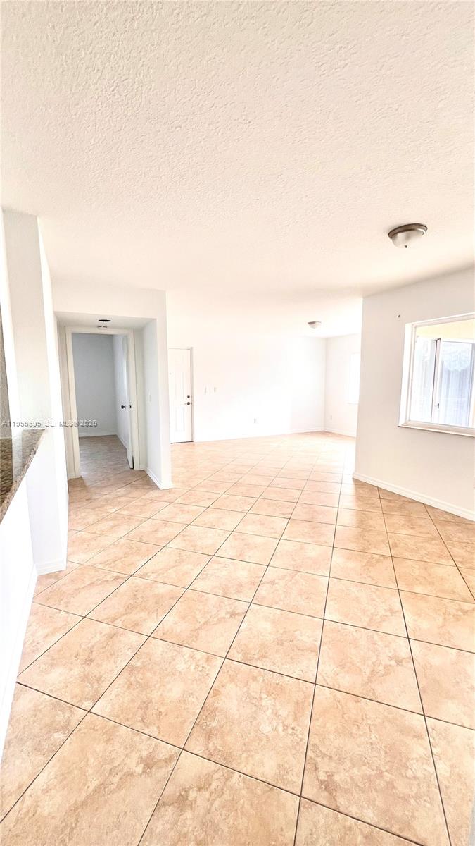 VILLA RUSTICA I CONDO - Residential Lease