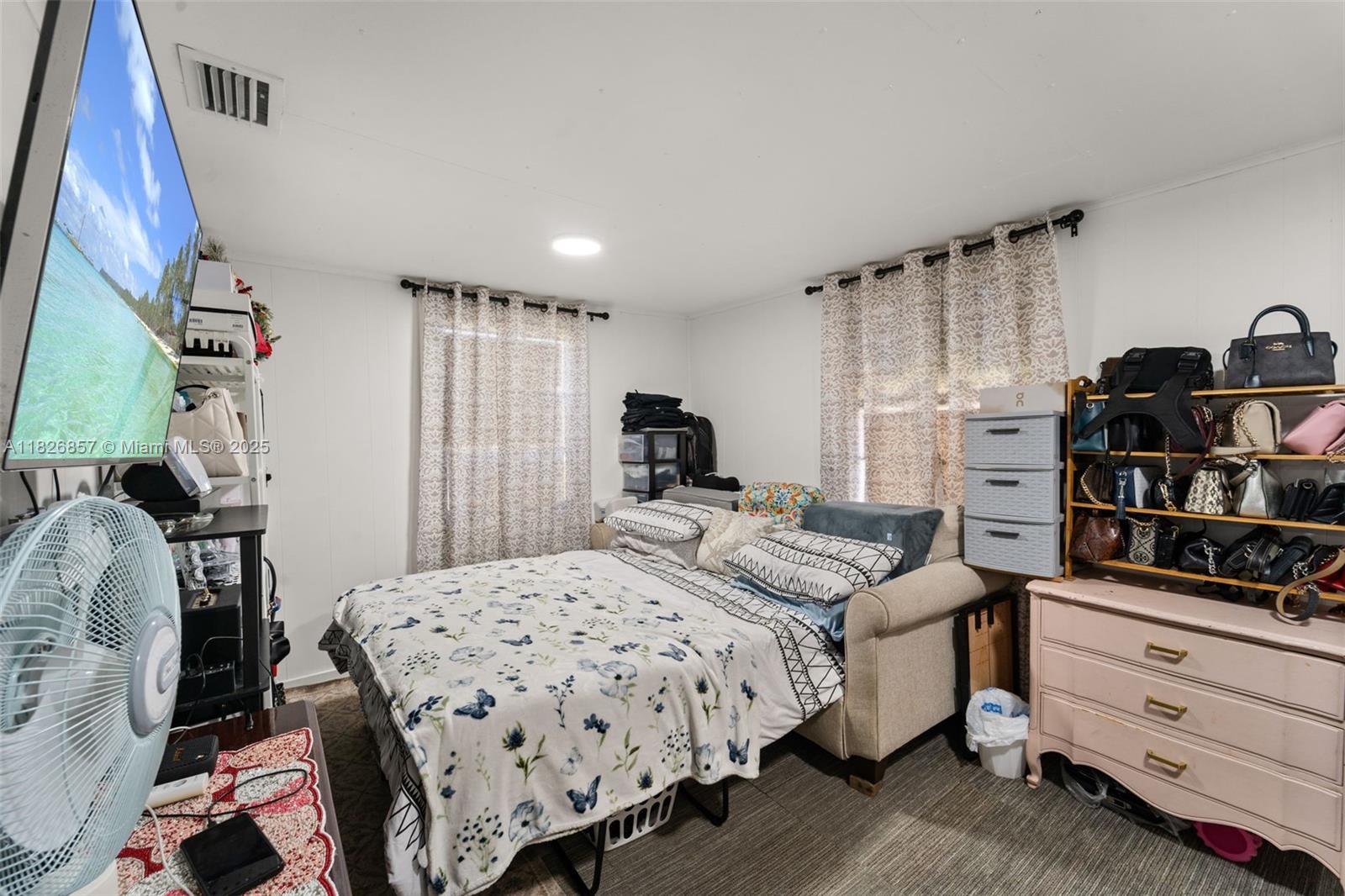 GRIFFINS SUB - Residential