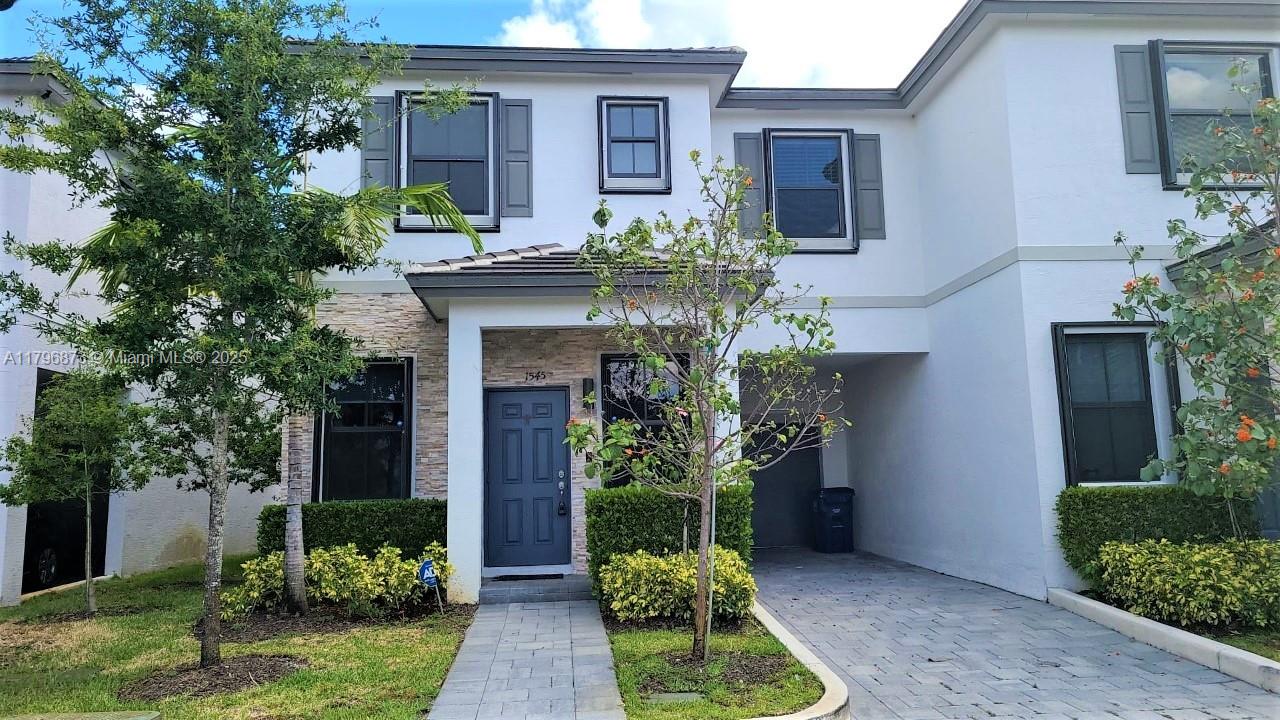 Rental Property at 1545 Sw 28th St, Fort Lauderdale, Broward County, Florida - Bedrooms: 3 
Bathrooms: 3  - $3,300 MO.