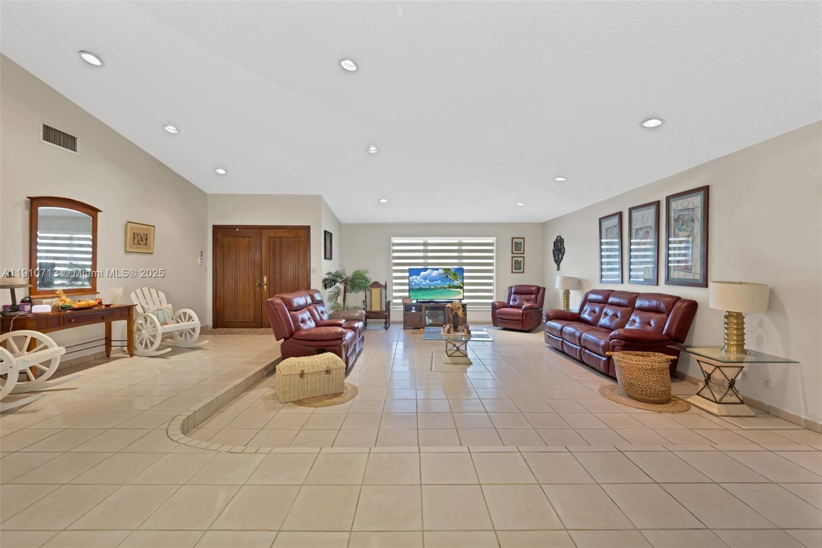 CHAPMAN PARK 5TH ADDN - Residential