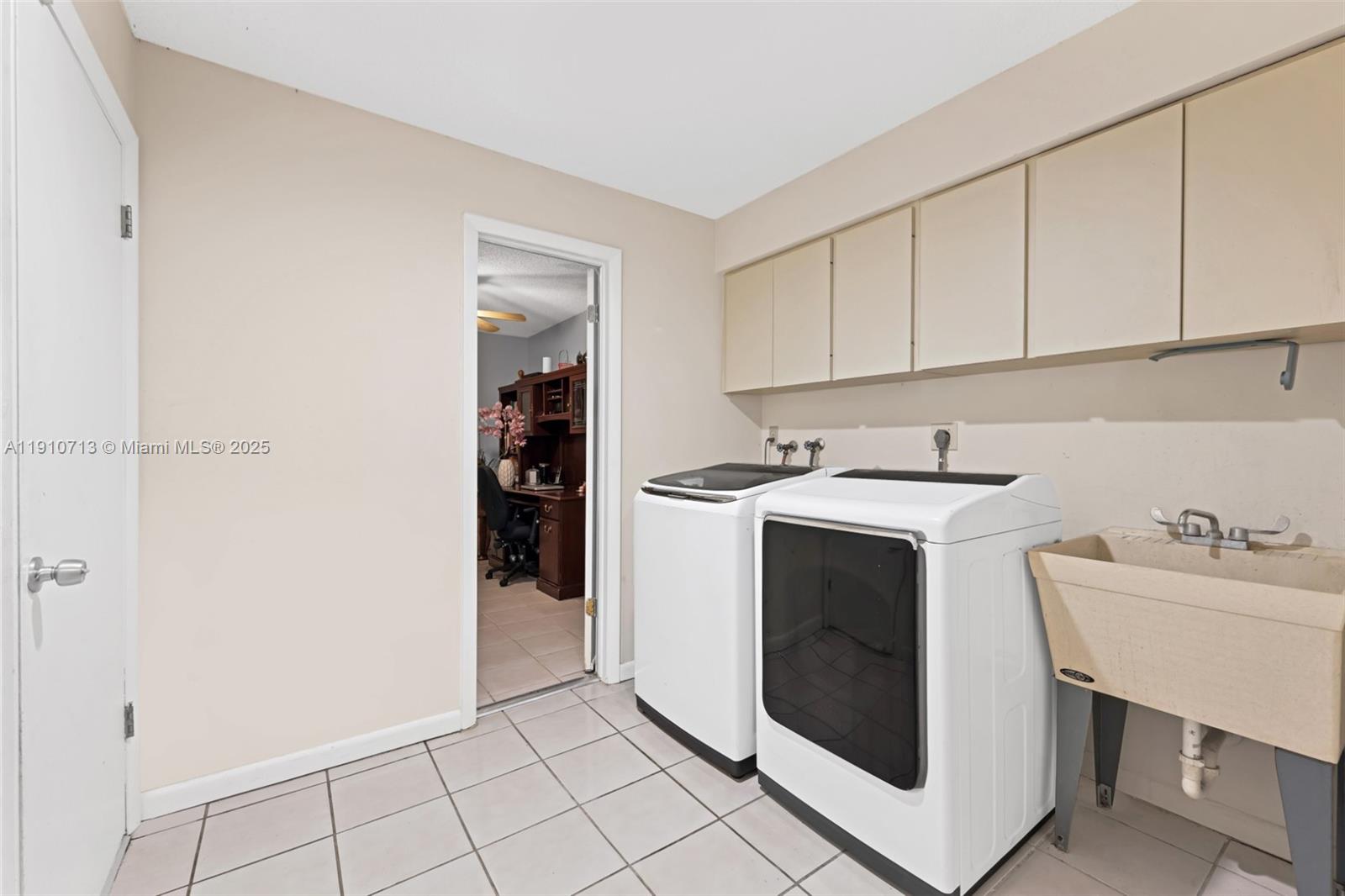 CHAPMAN PARK 5TH ADDN - Residential