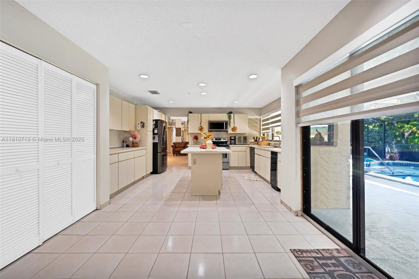 CHAPMAN PARK 5TH ADDN - Residential