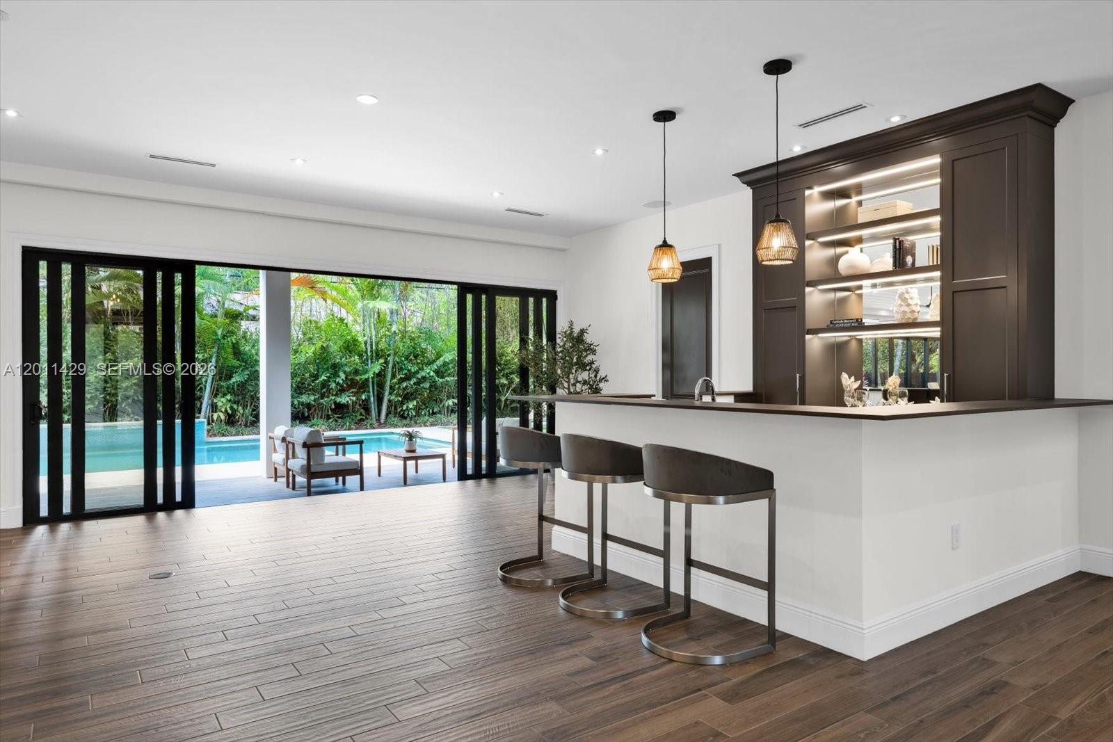 KENDAL RANCHES - Residential