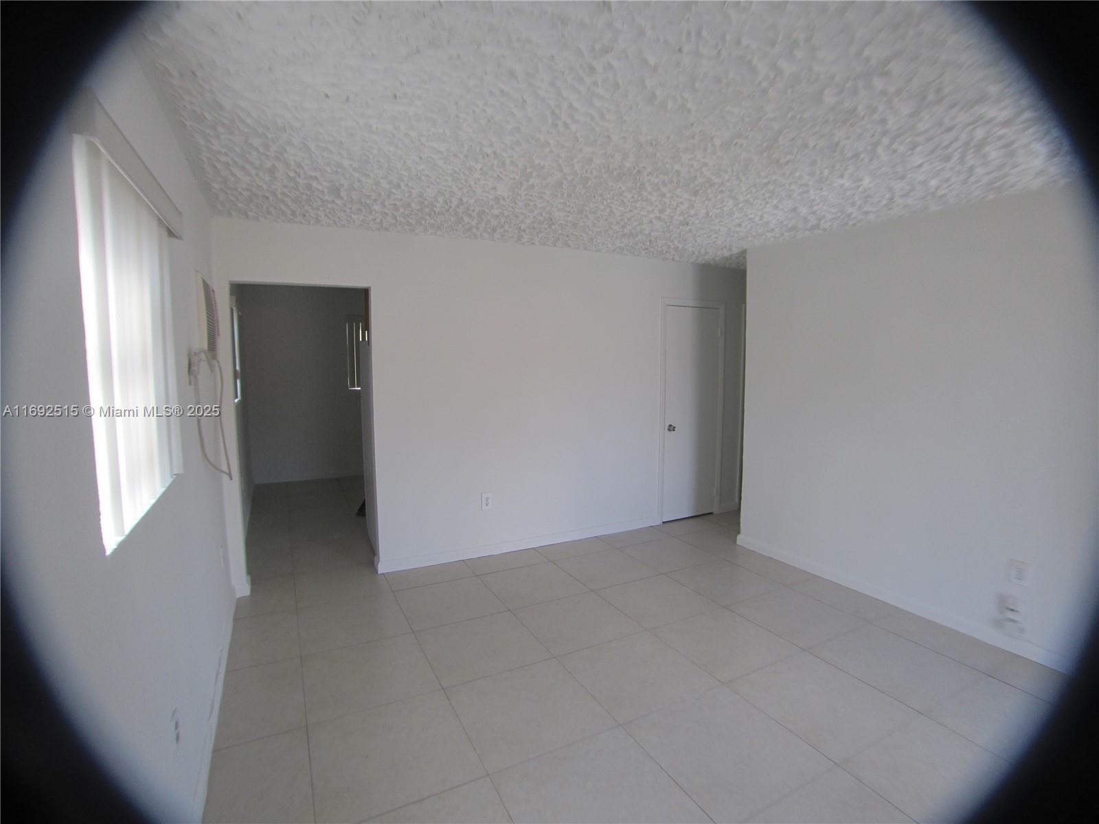 2510 Nw 175th Ter, Miami Gardens, Broward County, Florida - 2 Bedrooms  
1 Bathrooms - 