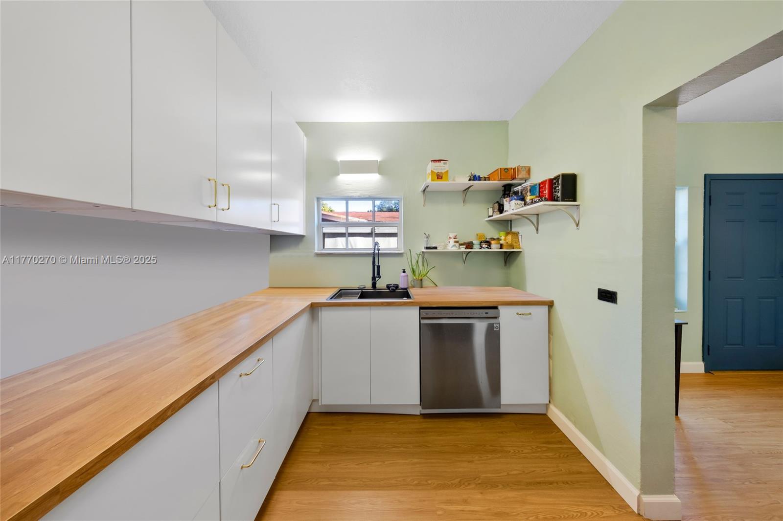 PEARSONS SUB - Residential Income