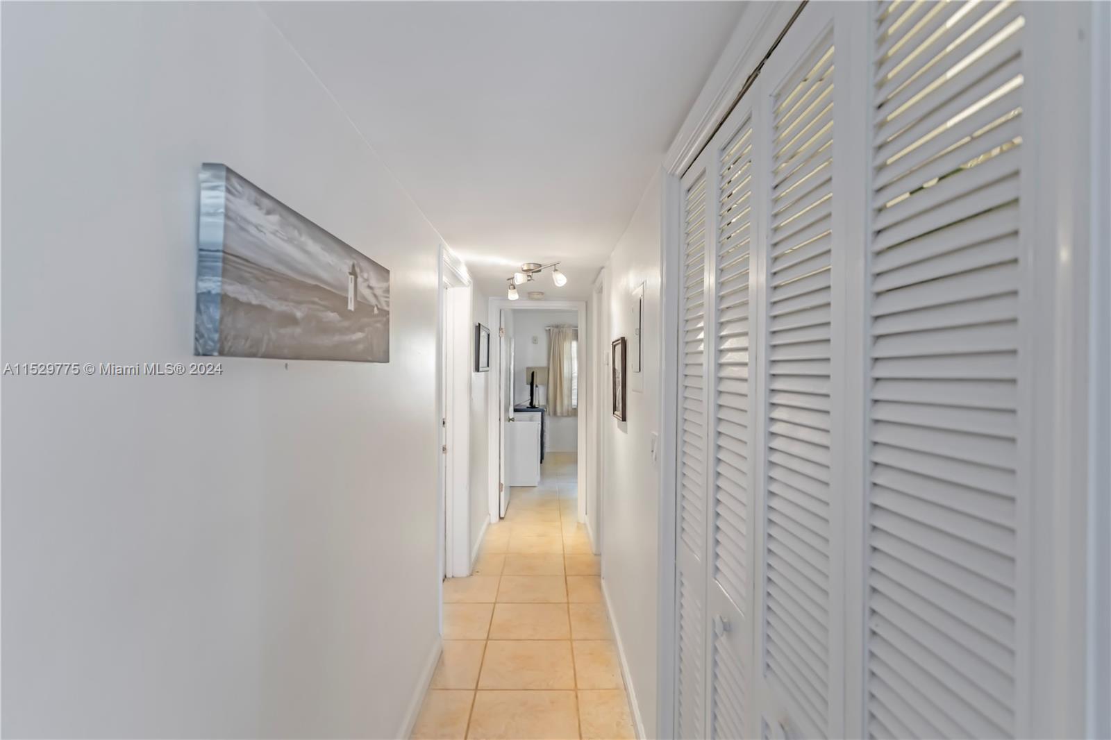 RIVERBEND CONDO - Residential