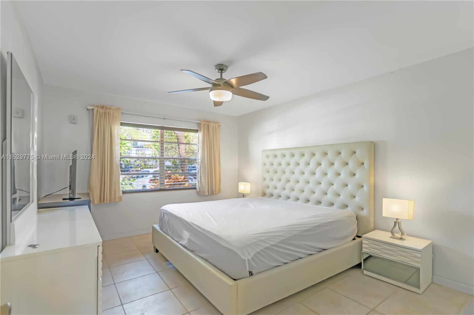 RIVERBEND CONDO - Residential