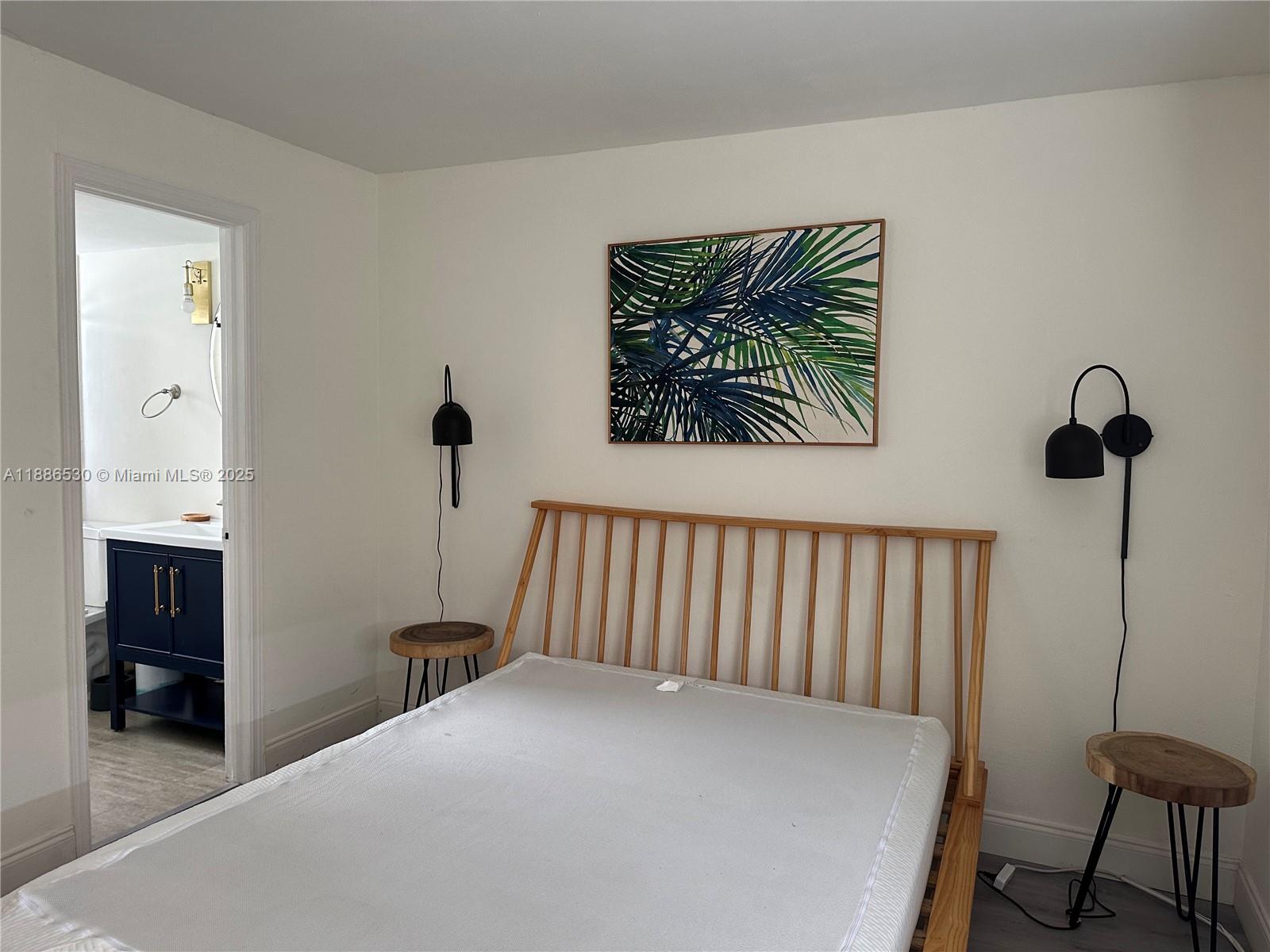 LAUDERDALE GARDENS - Residential Lease