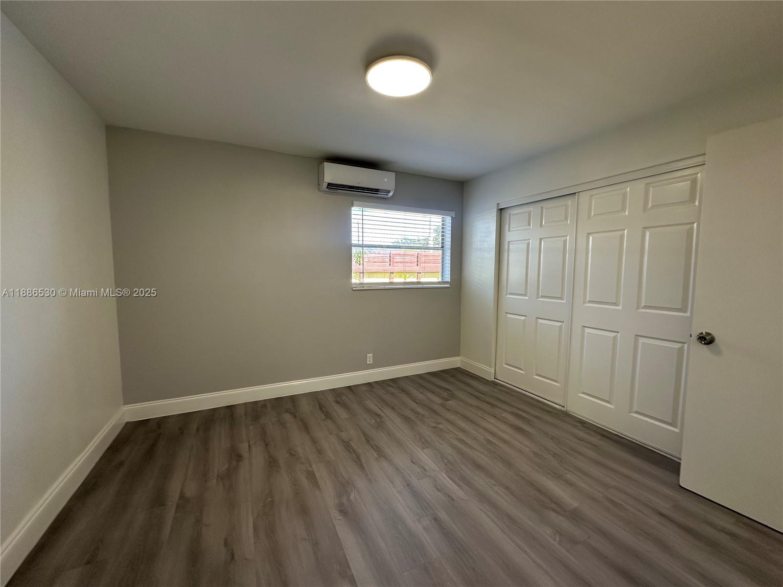 LAUDERDALE GARDENS - Residential Lease