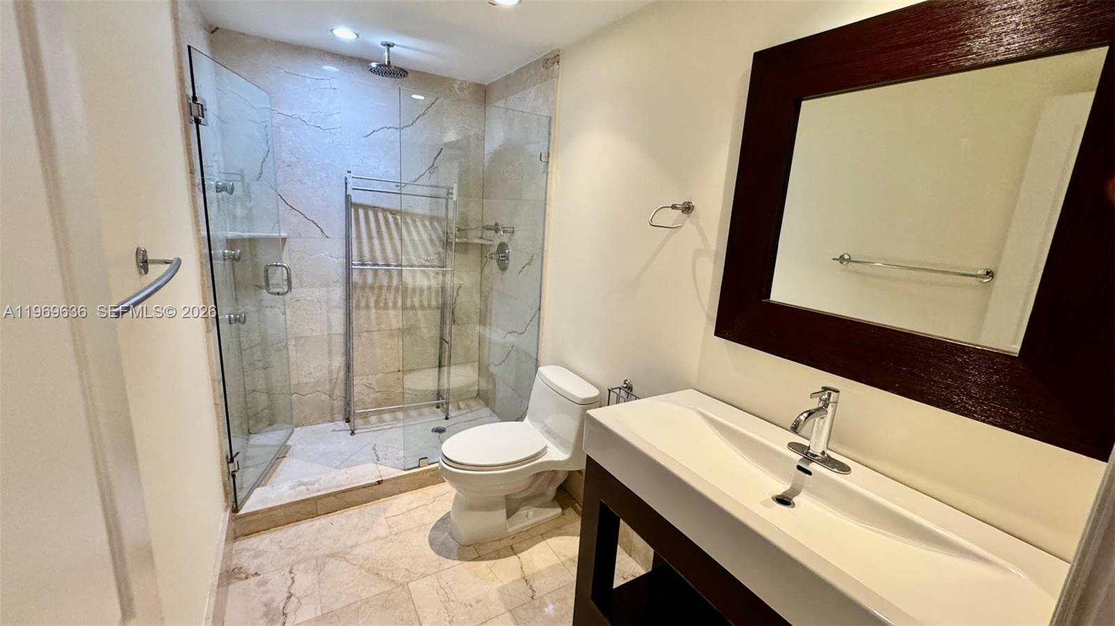 OCEANVIEW BUILDING A COND - Residential Lease