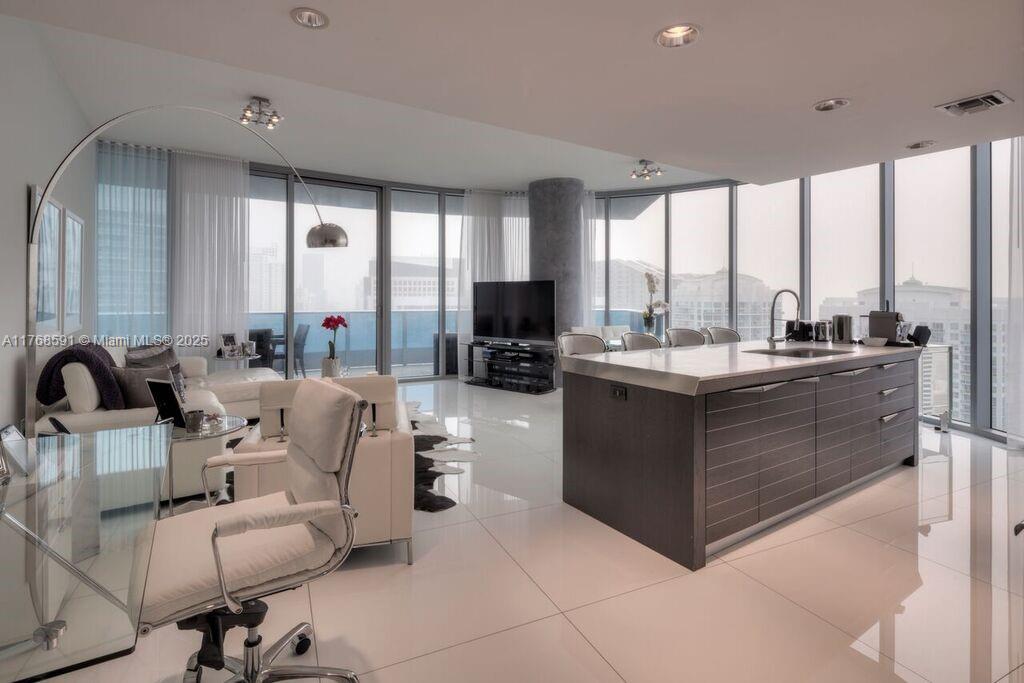 Rental Property at 200 Biscayne Blvd Way 4402, Miami, Broward County, Florida - Bedrooms: 2 
Bathrooms: 3  - $8,500 MO.