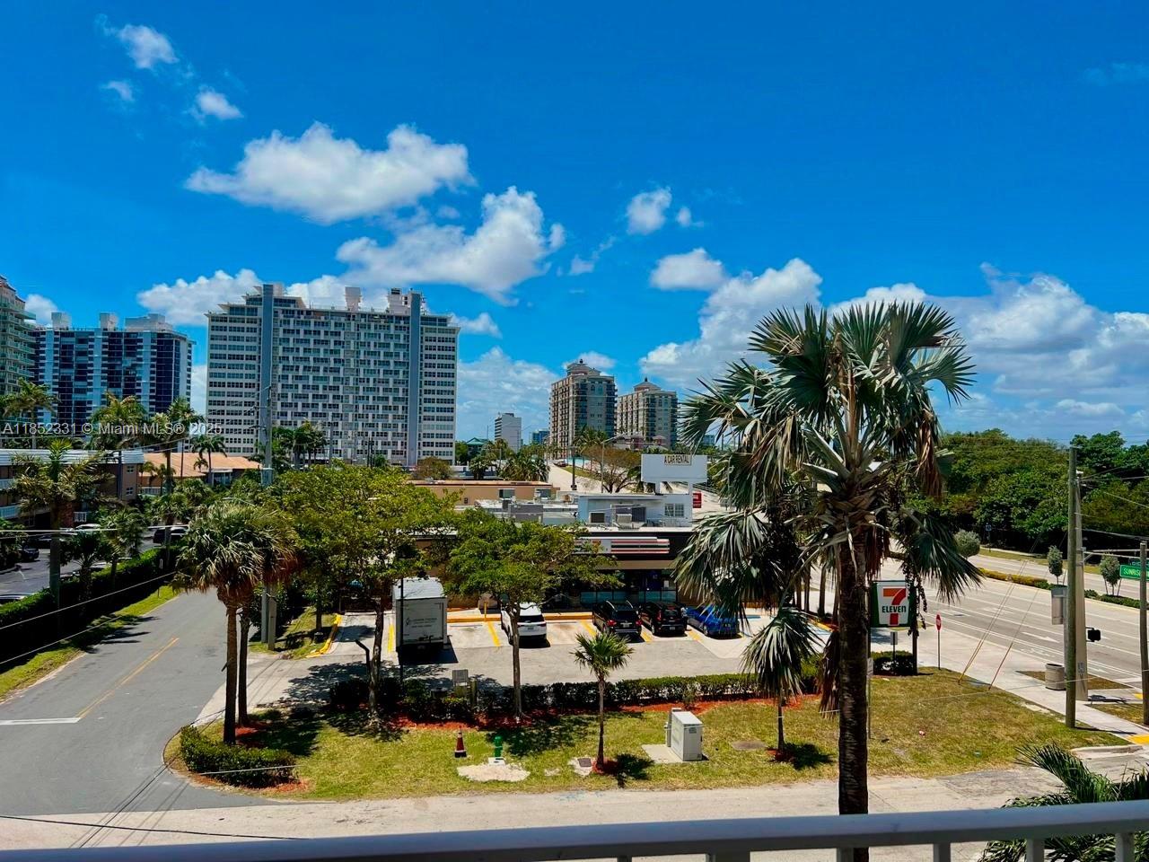 3000 E Sunrise Blvd 3G