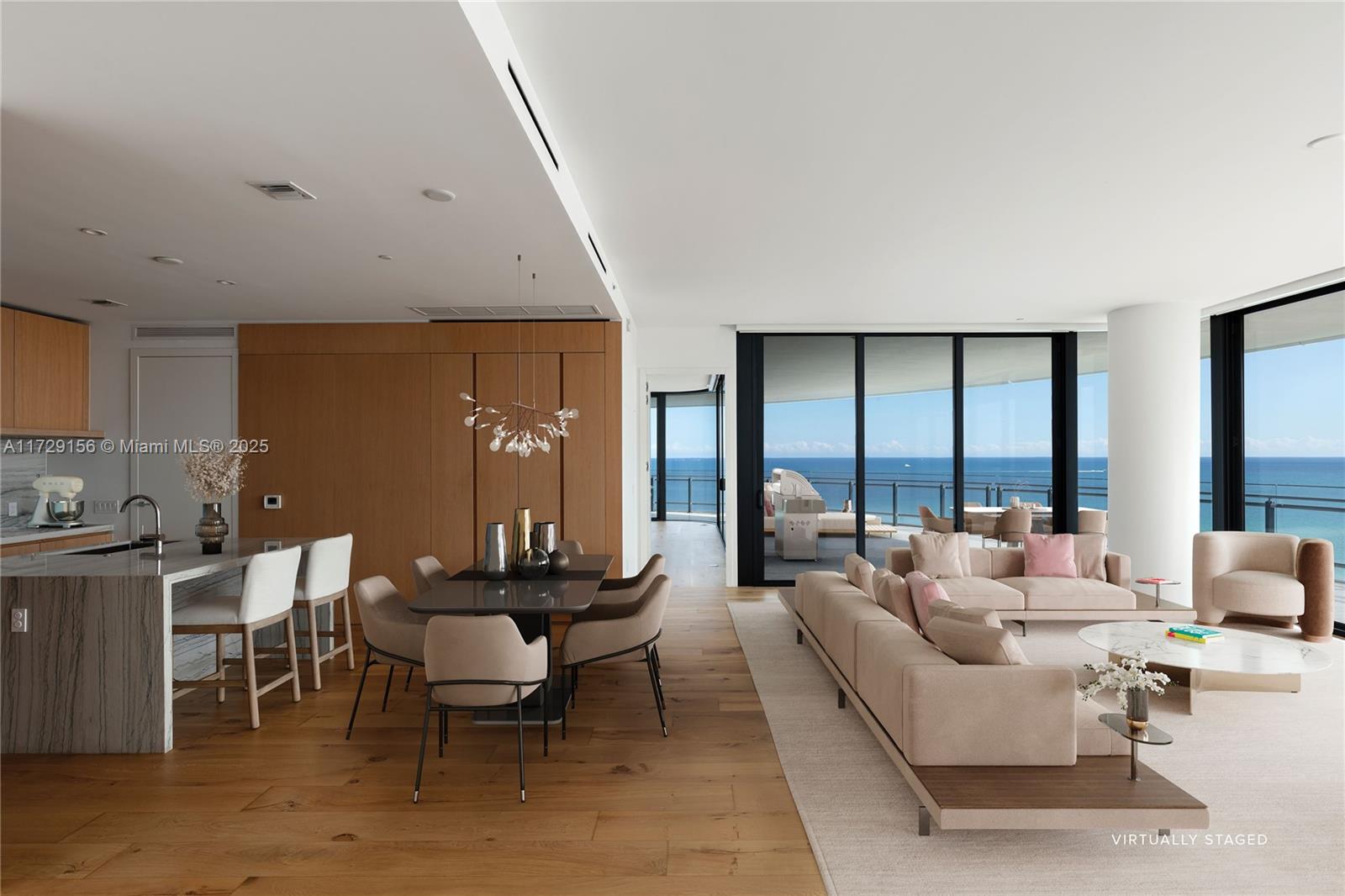 8701 Collins Ave 902