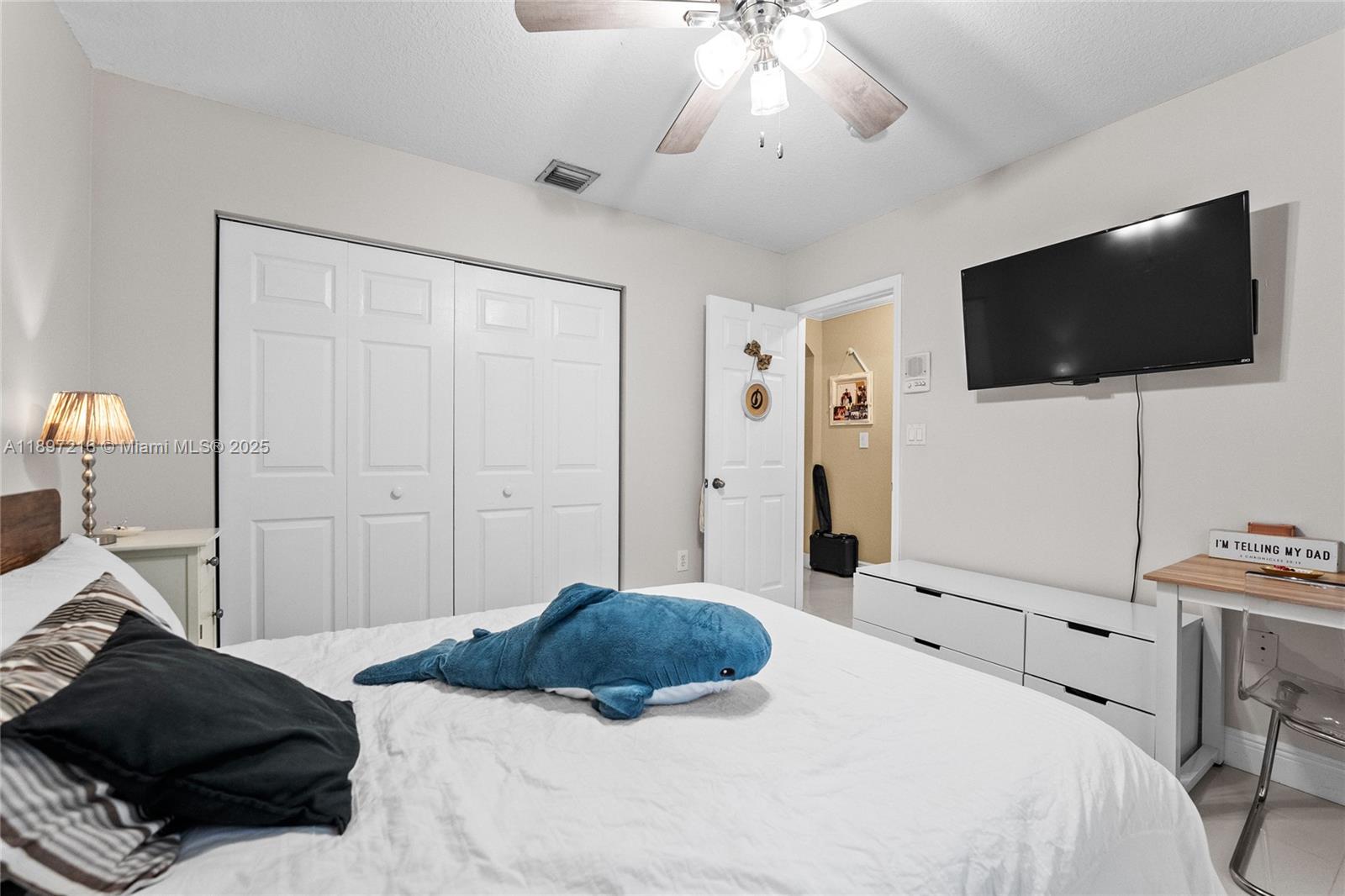 OAK CREEK NORTH REPLAT - Residential Lease