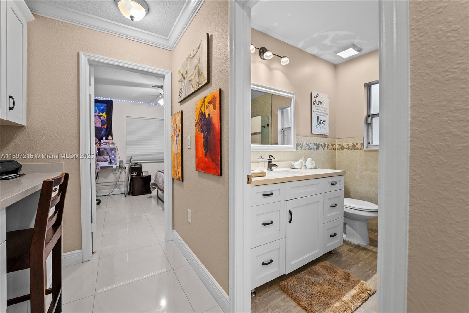 OAK CREEK NORTH REPLAT - Residential Lease