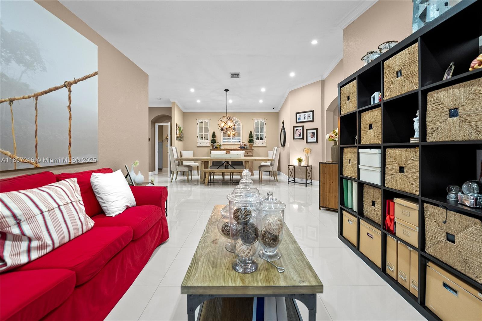 OAK CREEK NORTH REPLAT - Residential Lease