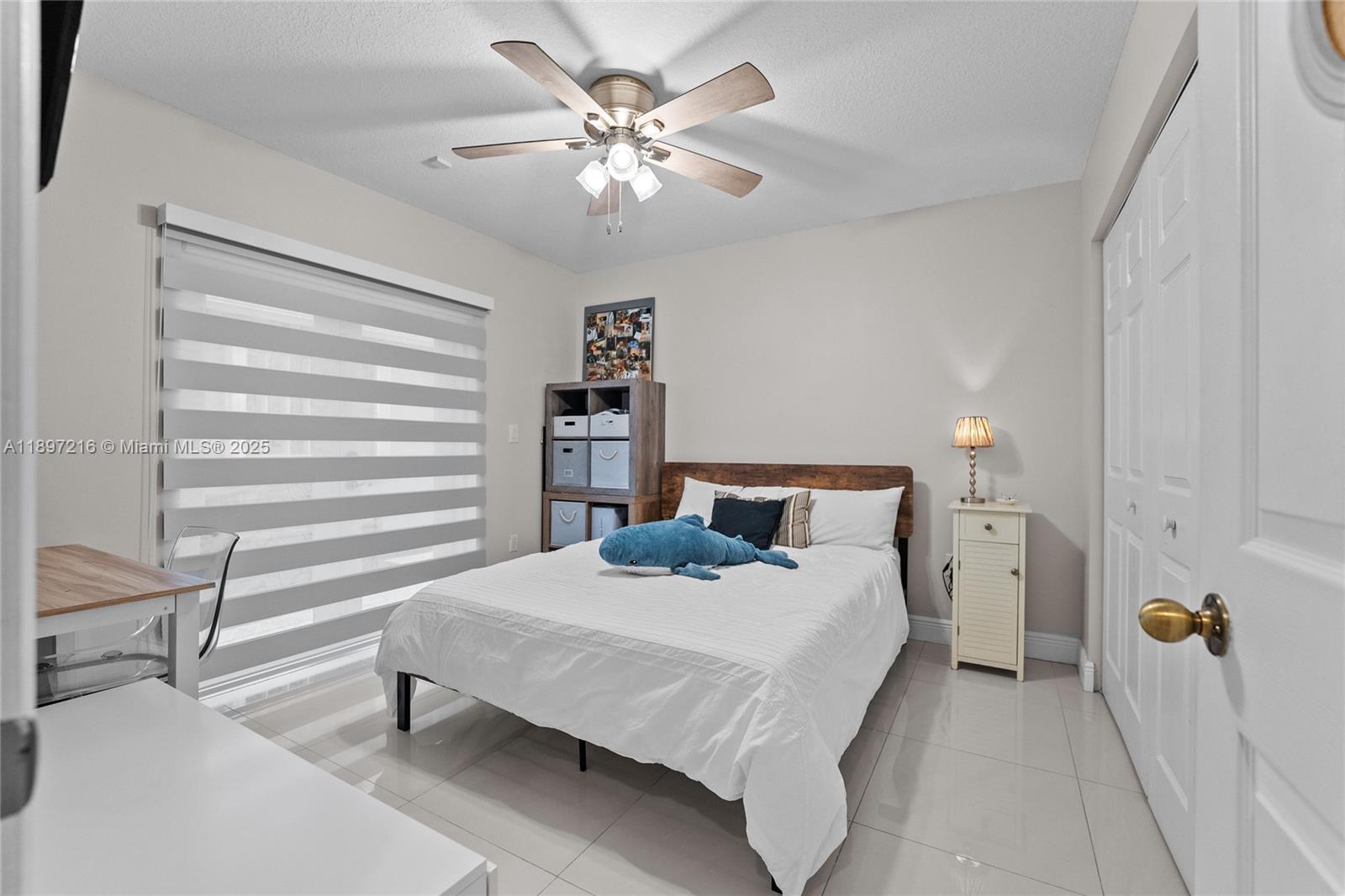 OAK CREEK NORTH REPLAT - Residential Lease