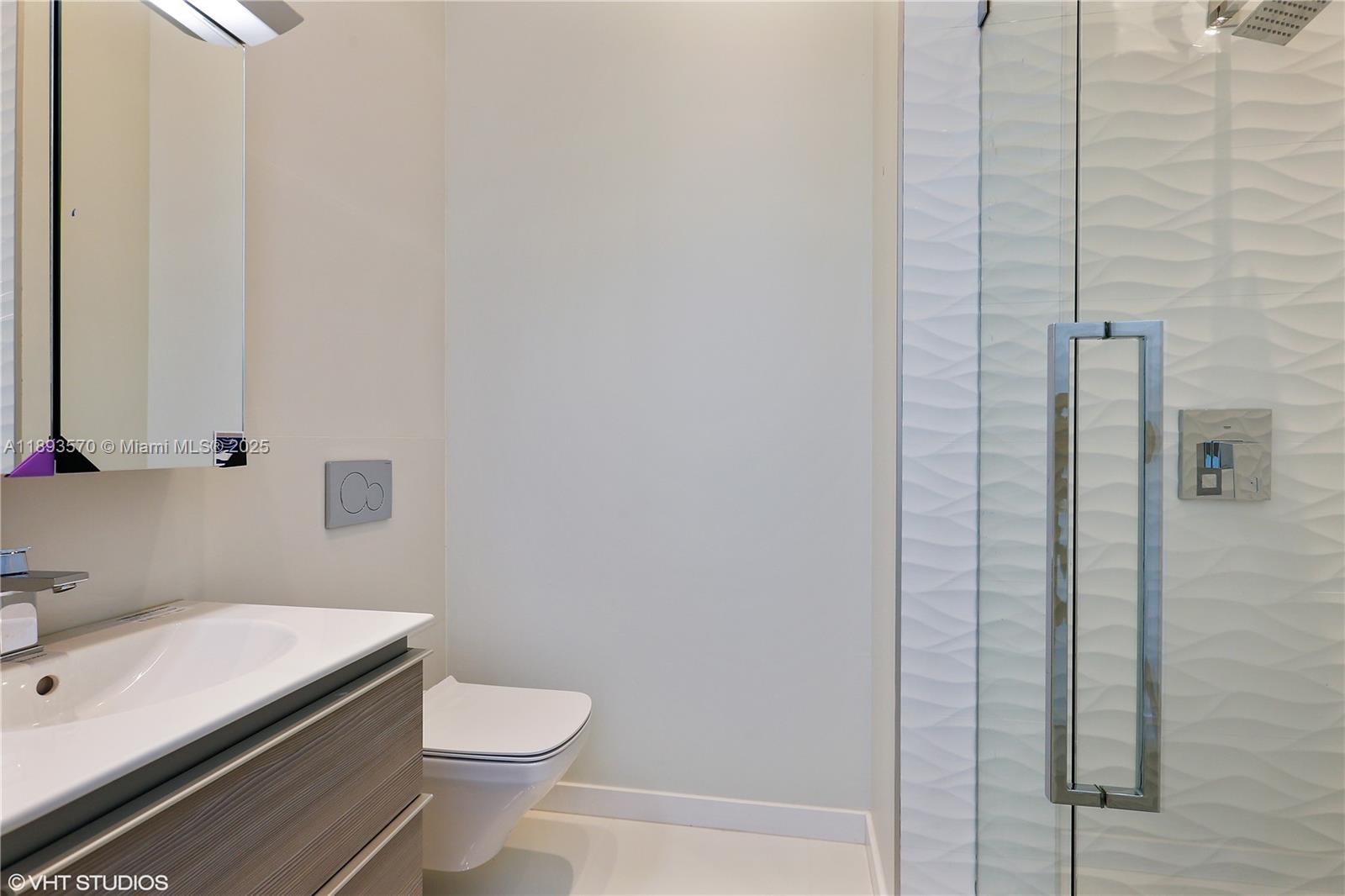 COCOPLUM SEC 2 PLAT B - Residential Lease