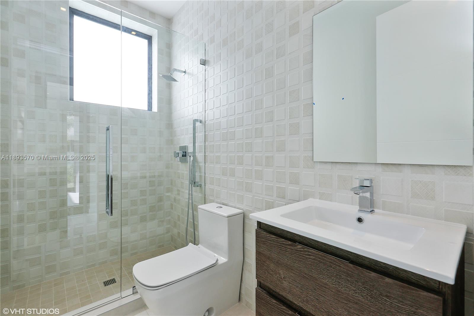 COCOPLUM SEC 2 PLAT B - Residential Lease