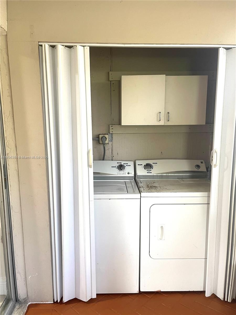 2700 Riverside Dr 101-B