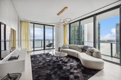 480 NE 31st St 3501 Miami FL 33137