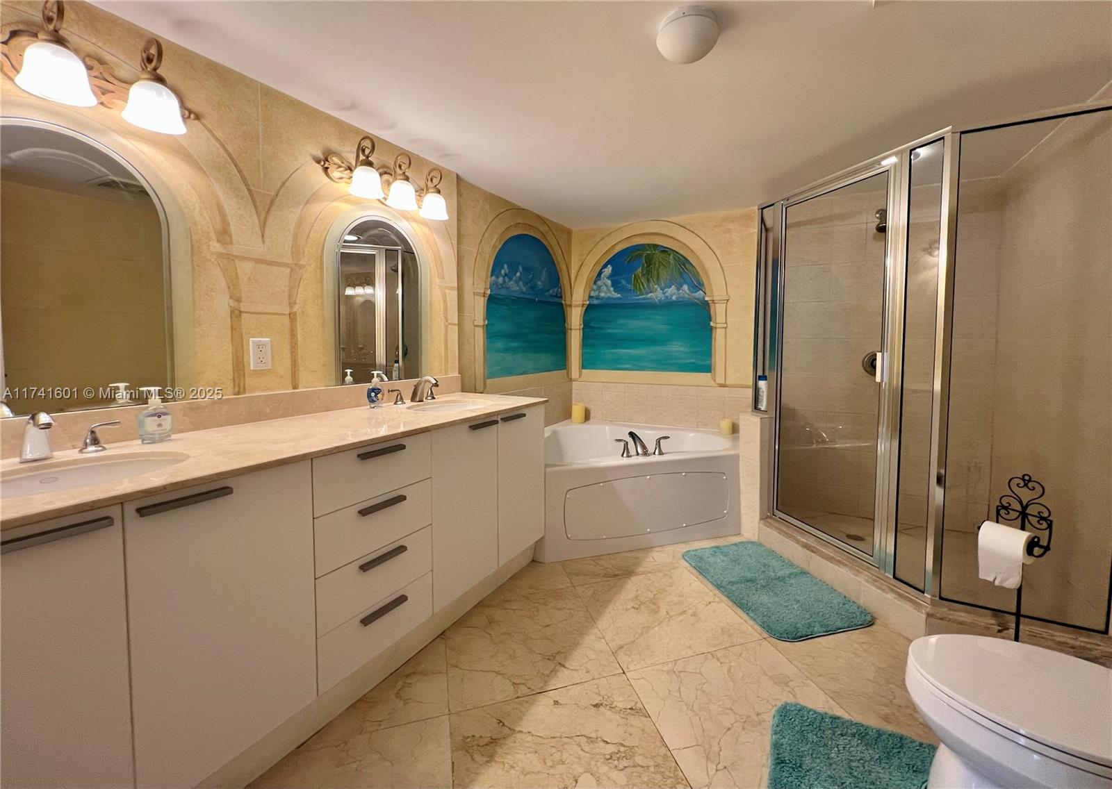 LA PERLA CONDO - Residential