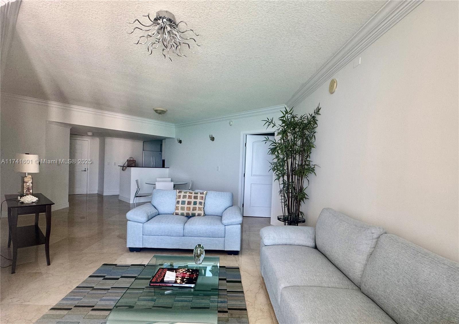 LA PERLA CONDO - Residential
