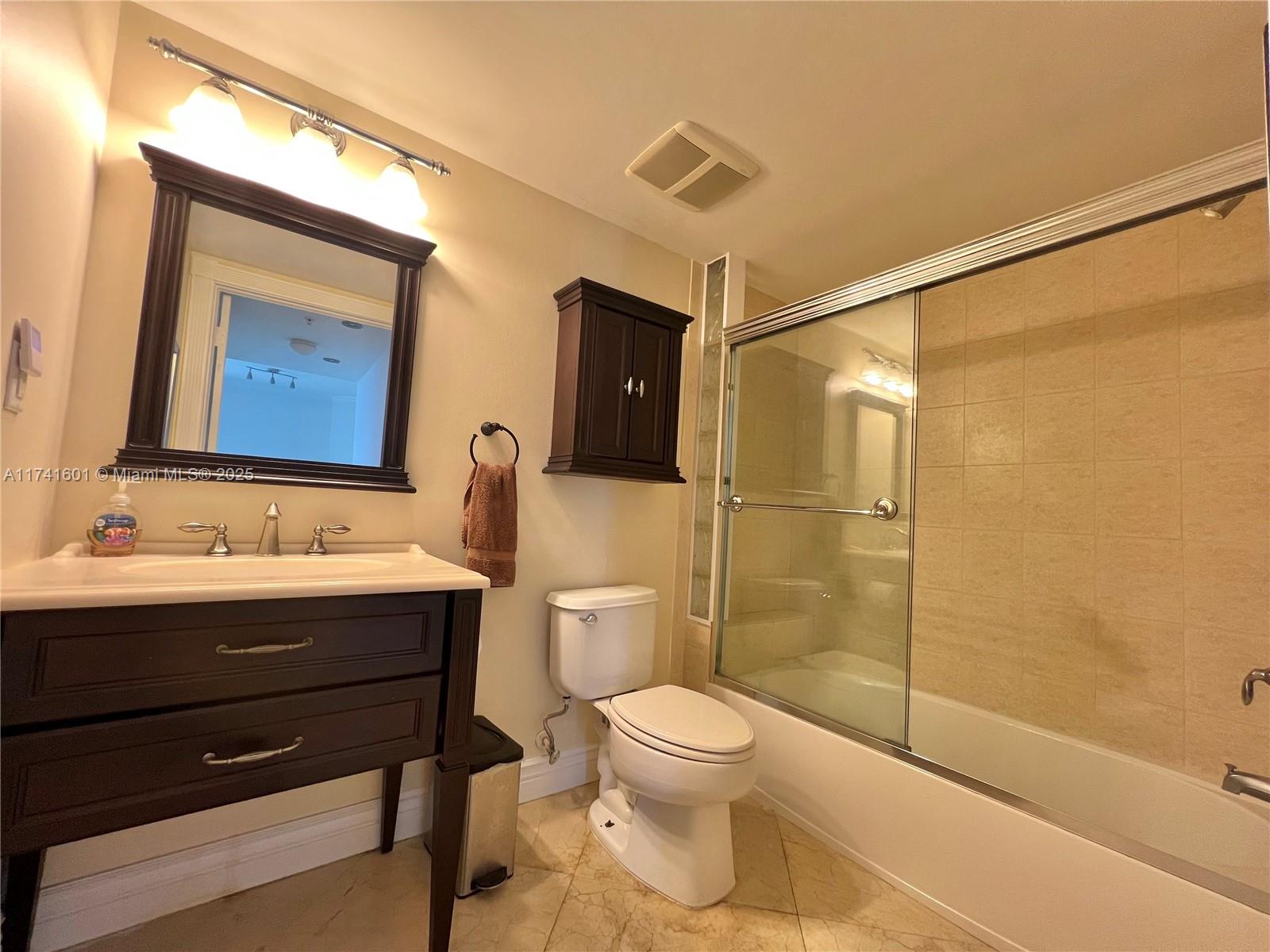 LA PERLA CONDO - Residential