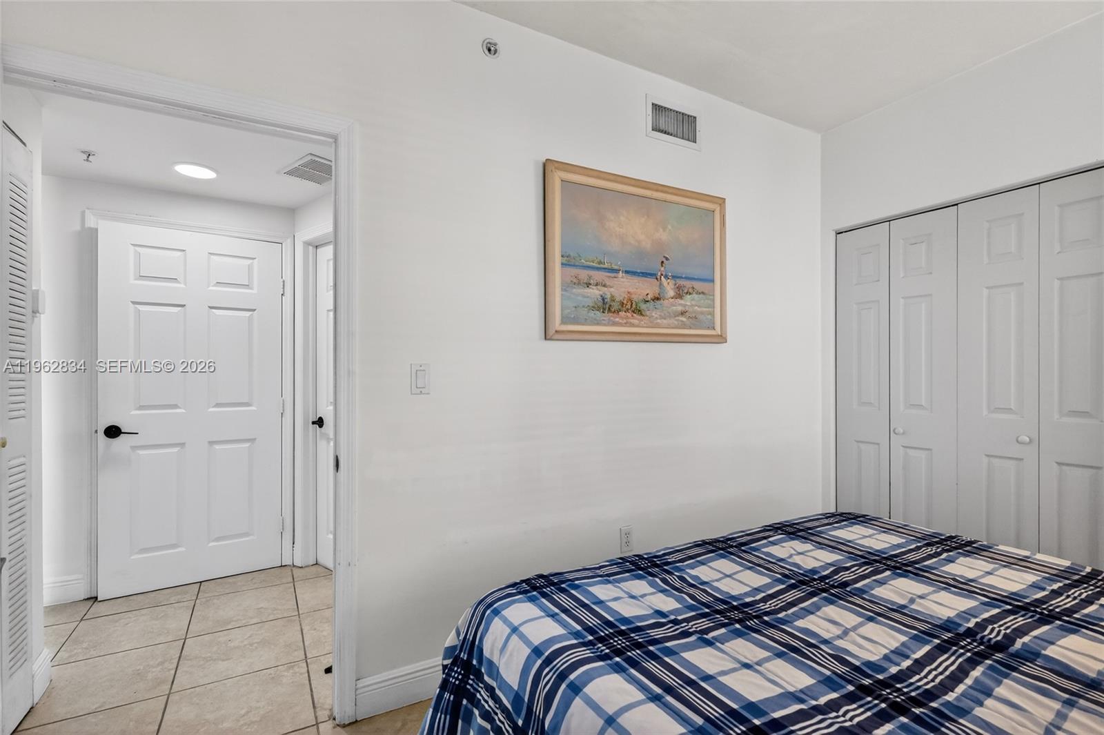 RIVER BREEZE CONDO - Residential