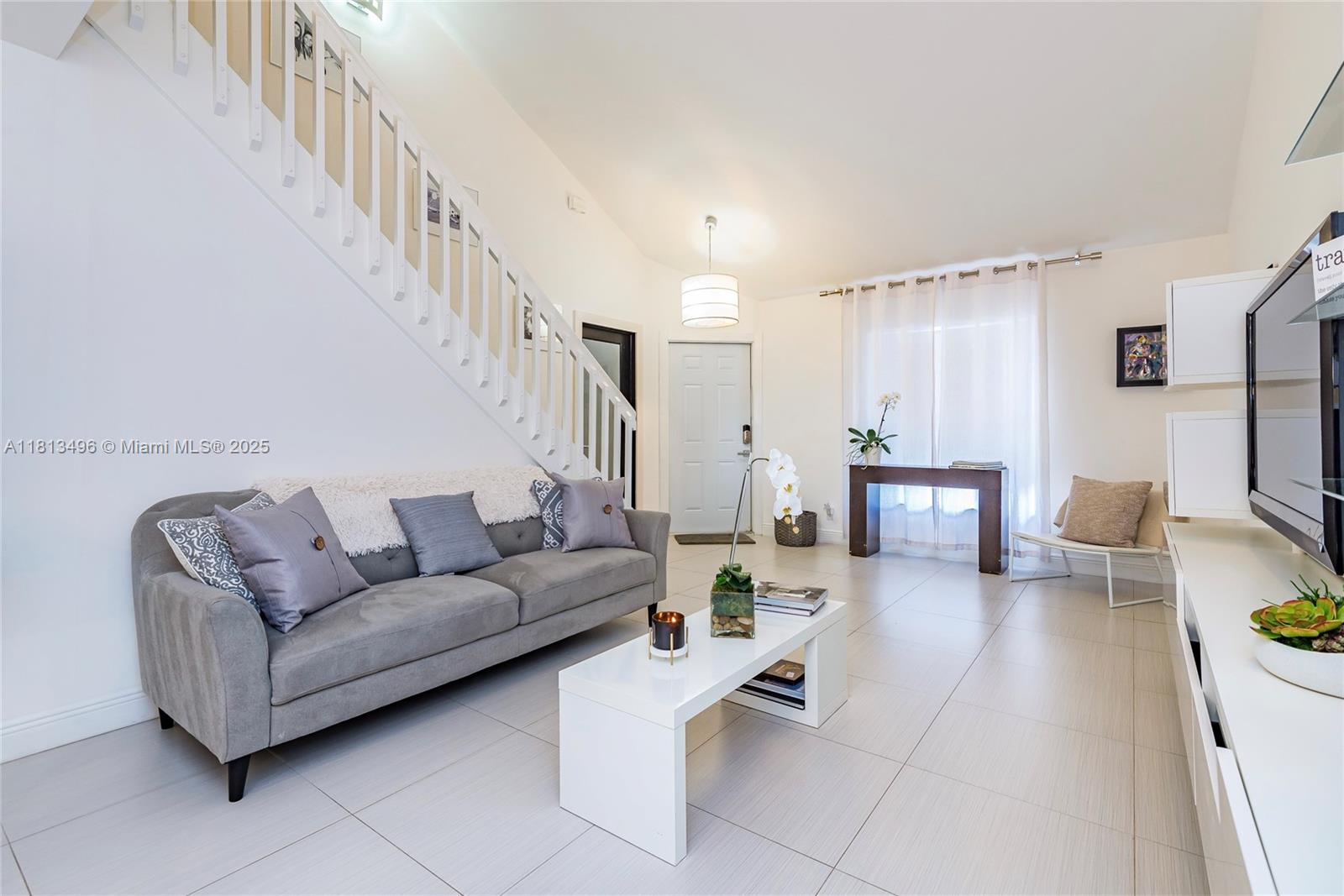 370 SE 2nd Ave G3