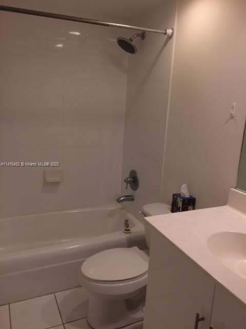 RESIDENCES ON HOLLYWOOD B - Residential