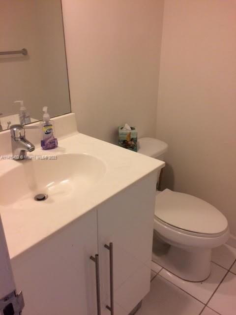 RESIDENCES ON HOLLYWOOD B - Residential