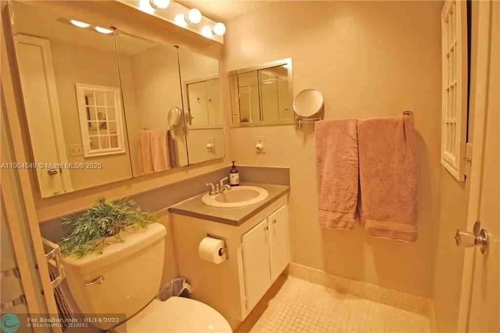 BERKSHIRE A CONDO - Residential Lease