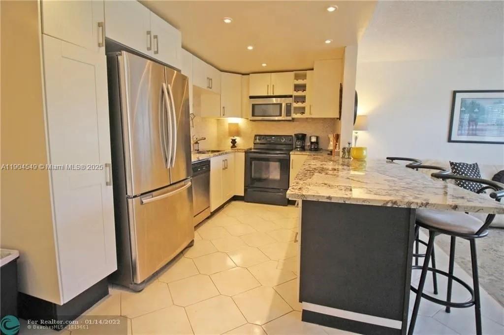 BERKSHIRE A CONDO - Residential Lease